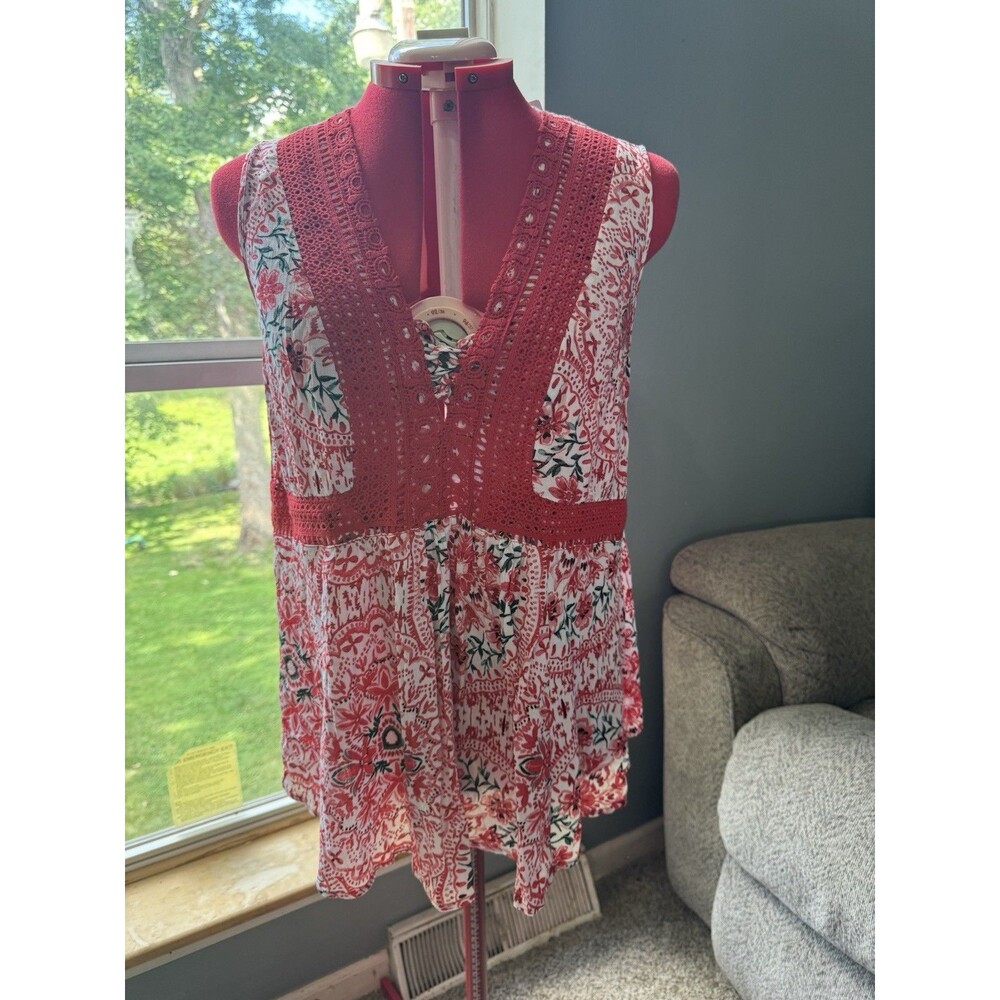 Torrid Size 0 Large Boho Floral Lace Babydoll Top NWT Red White Plus